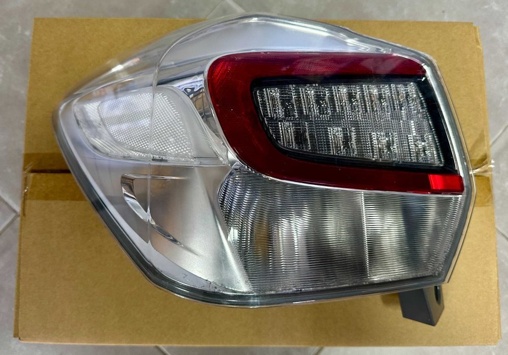 Ляв стоп за Subaru XV до 2017г неработещ