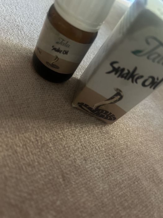 Змийско олио за коса