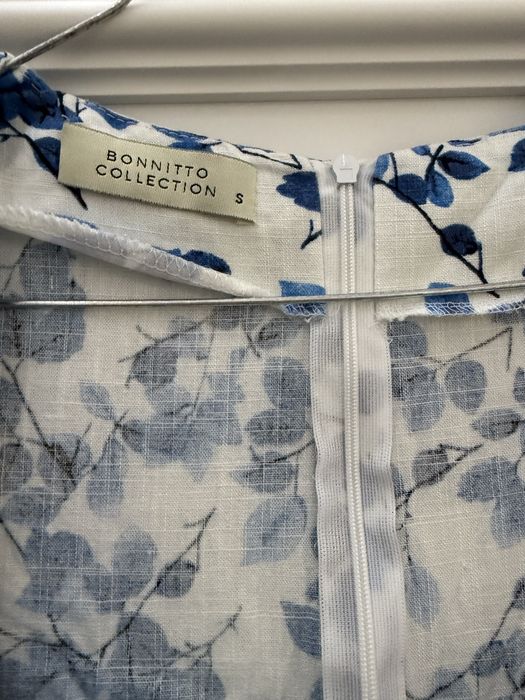 Продается красивое платье от Bonnitto Collection