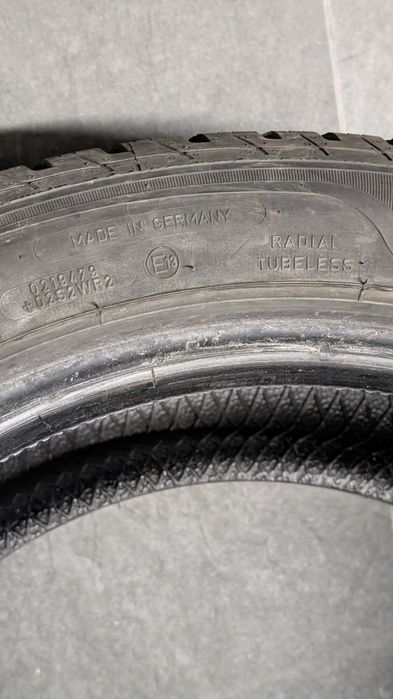 4 лети джанти 17 Зимни гуми SAVA 225/50/17  + подарък летни Michelin