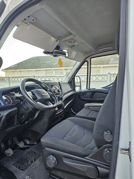 Iveco daily 35c18.an 2020 .Sasiu!