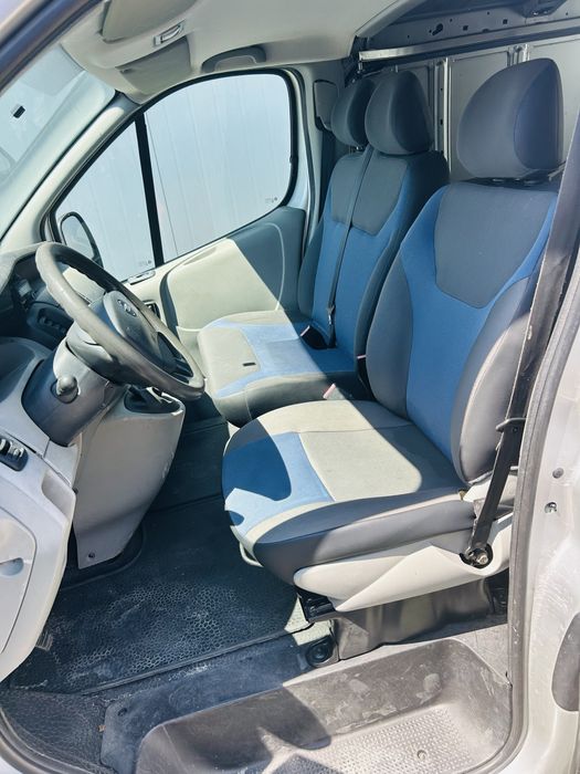Renault Trafic/Opel Vivaro/Nissan Primastar