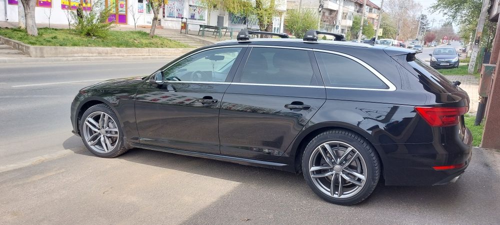 Audi A4 Avant -Quattro, Webasto.