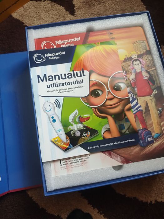 Creion electronic și carte interactiva