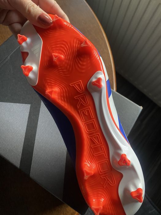 Crampoane  Adidas 42 noi