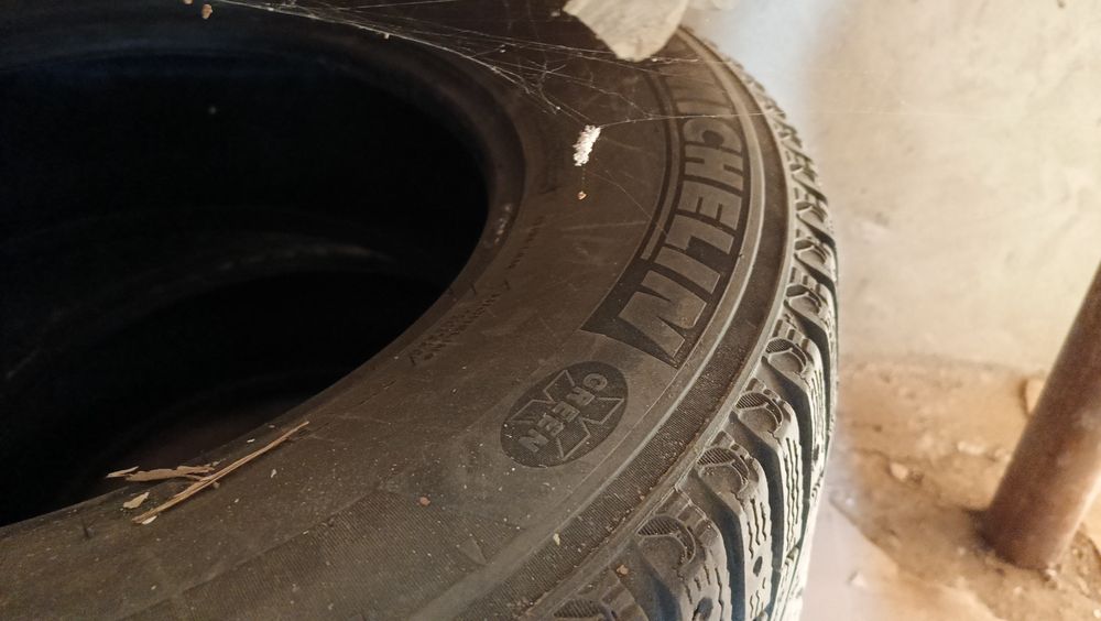 Продам шины Michelin