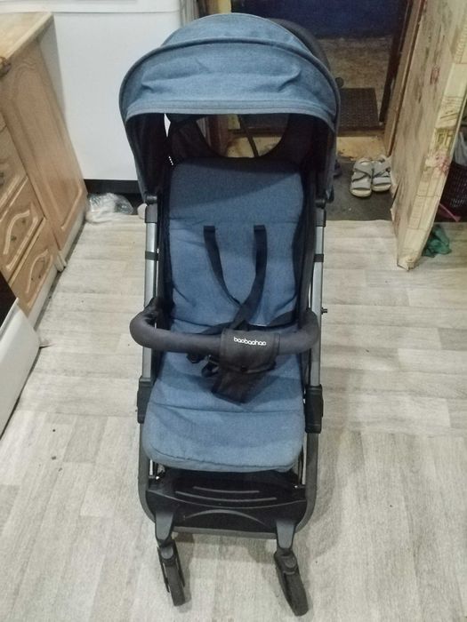 Продам коляску летнею