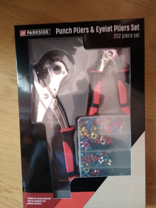 Set clesti de gaurit curele si capsat