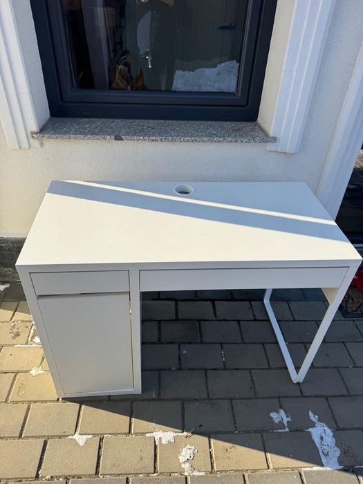 Birou copii IKea în stare foarte bună