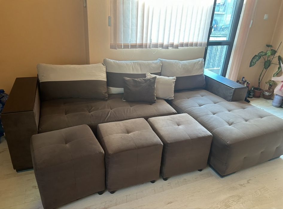 Разтегателен диван