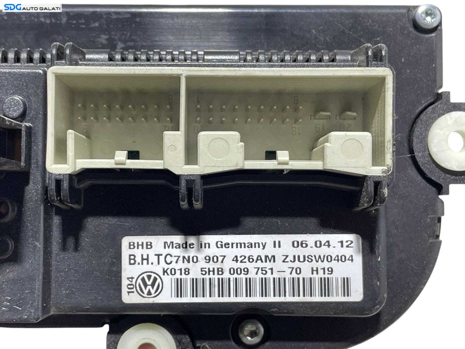 Panou Modul Unitate Comanda AC Aer Conditionat Clima Climatic Volkswagen Caddy 2010 - 2015 Cod 7N0907426AM 5HB009751 [L2880]