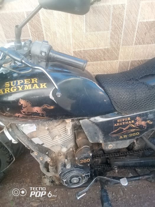 Продам мото 200 куб