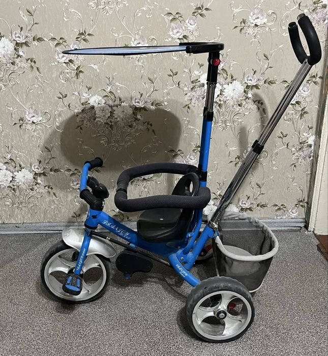 Детский трехколесный велосипед Lianjoy Trike с родительской ручкой