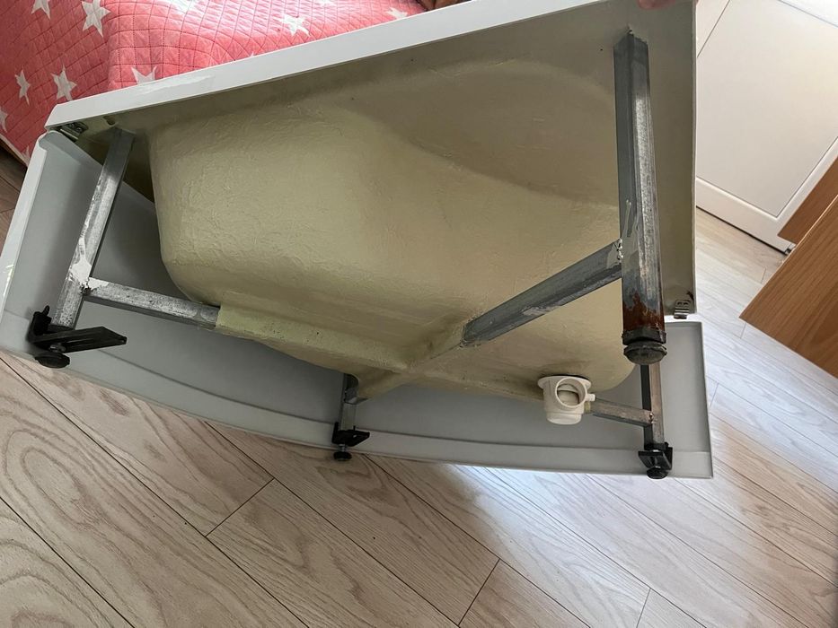 Cădiță baie utilizat