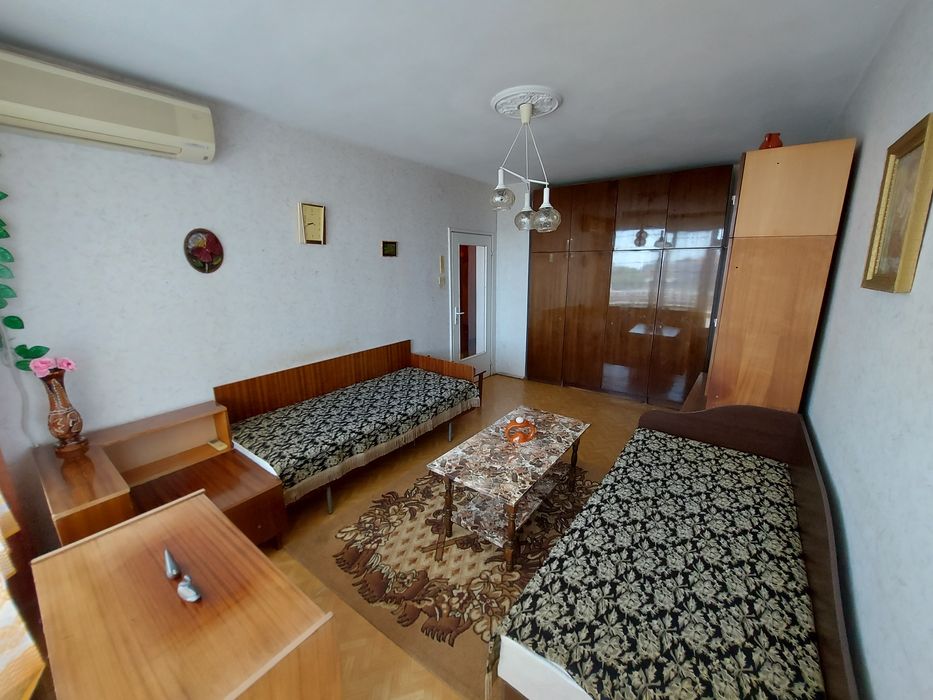 Дава се под наем Двустаен апартамент в Русе, Възраждане - 62 кв.м за 219.3 € - Снимка #1