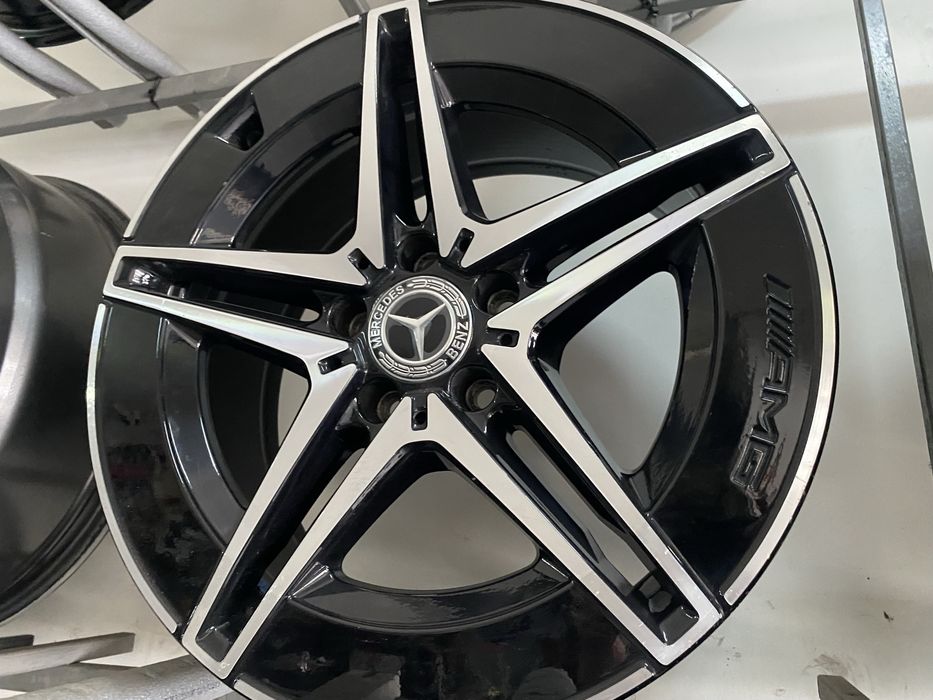 Janta (una) '18 originala Mercedes AMG C Class W206 A2064011800