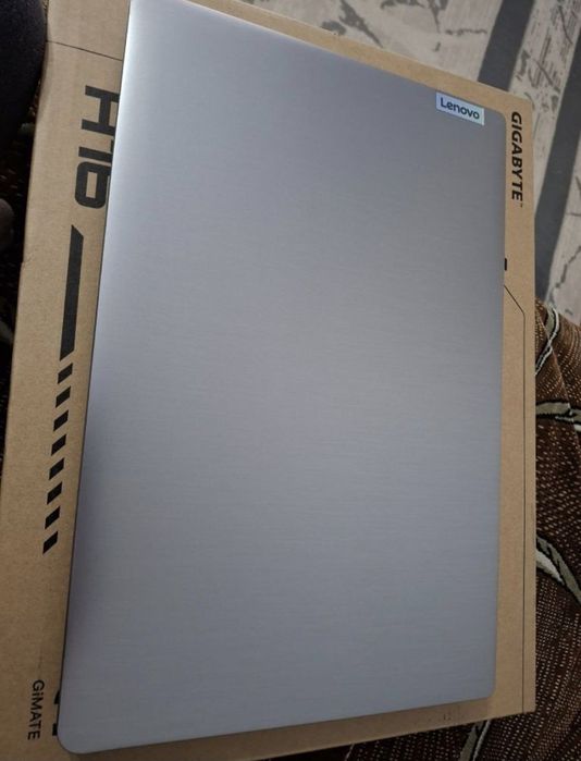 Продам ноутбук Lenovo (самовывоз)