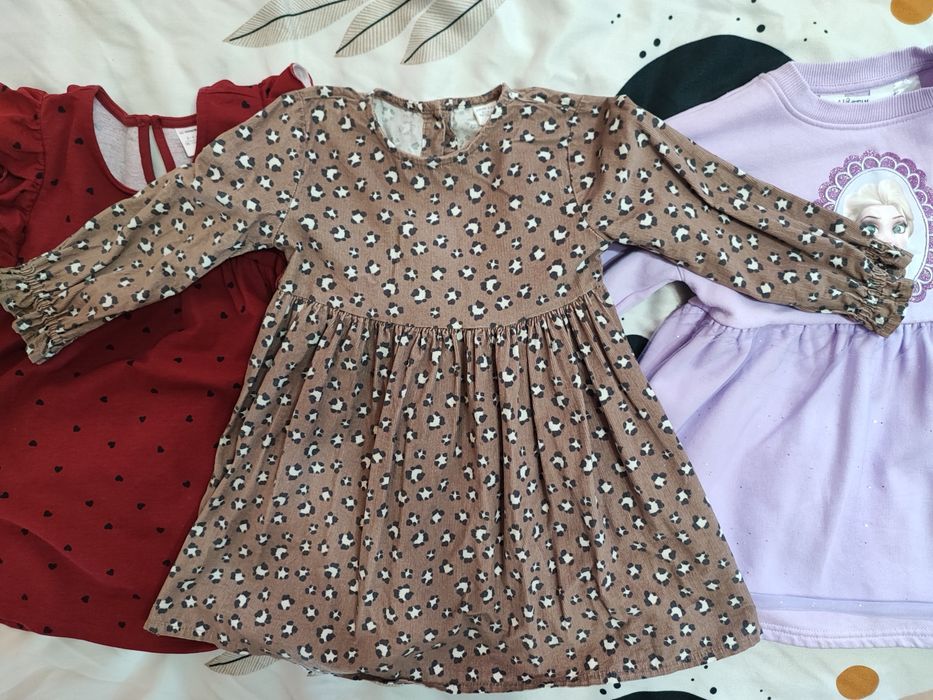 Лот от 3 рокли в размер 98-104