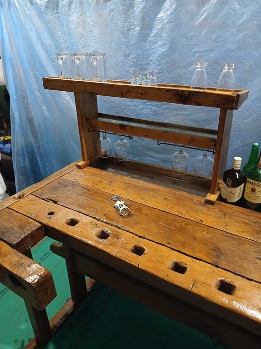 Vand banc de lucru tamplarie, cu posibilitate de utilizare ca bar