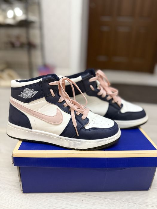 Jordan 1 Mid, 38 размер