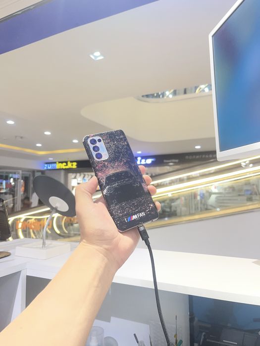 Oppo Reno 5 8+8/128g. Телефон айфон