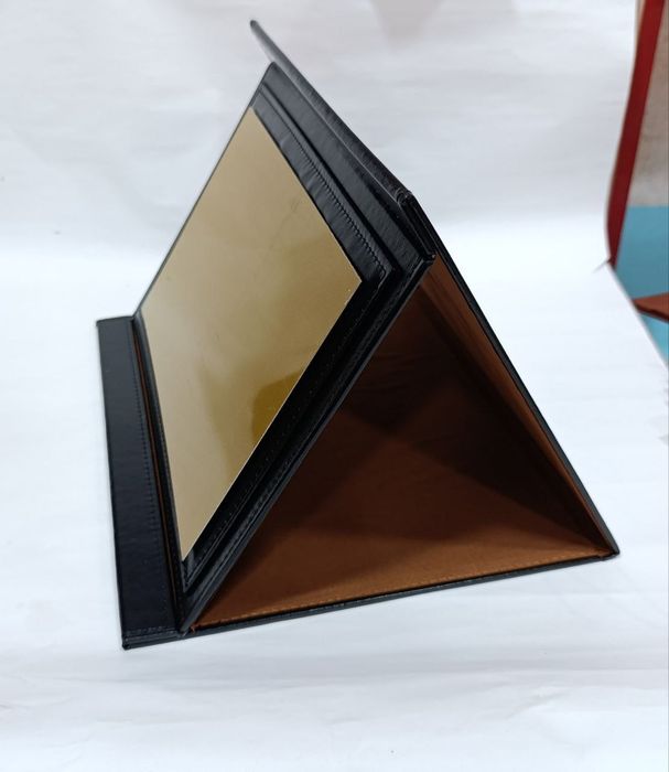 Подарочная плакетка с металлической табличкой