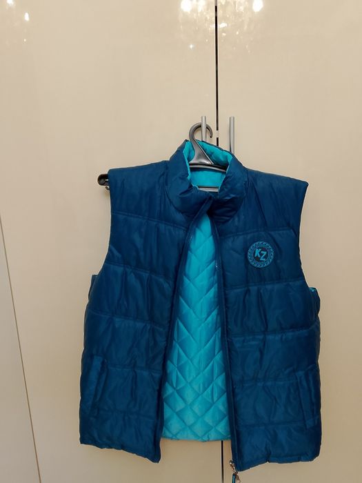 Продается жилетка б/у.