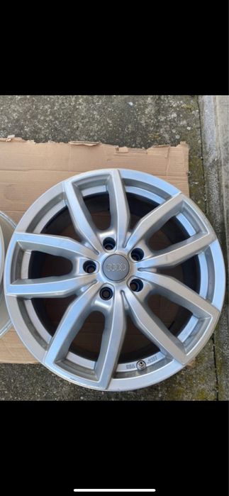 Jante Bmw Seria 5 F10/F11 8jx18et35 R18 OEM