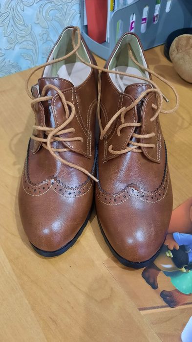 Продам женские батильоны