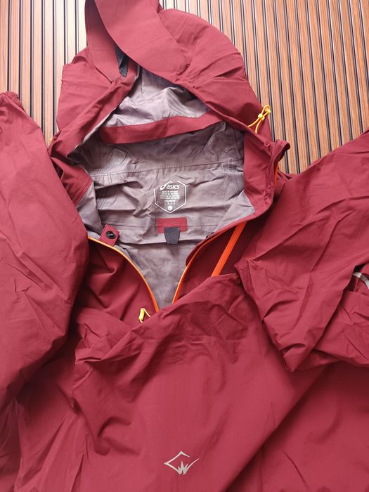 Asucs FujiTrail waterproof яке