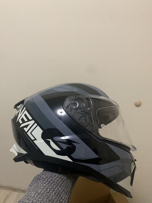 ЧИСТО НОВА! Каска за мотор O’Neal