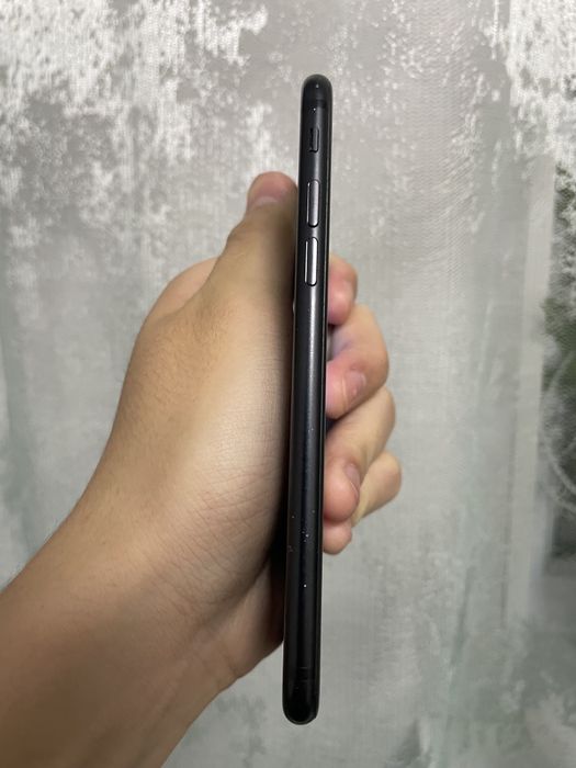 Срочно iPhone 7 128ГБ без ремонта