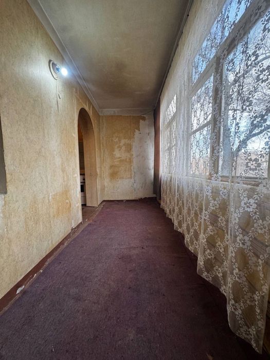 2 комнатная 3 этаж новая планировка хороший раион!