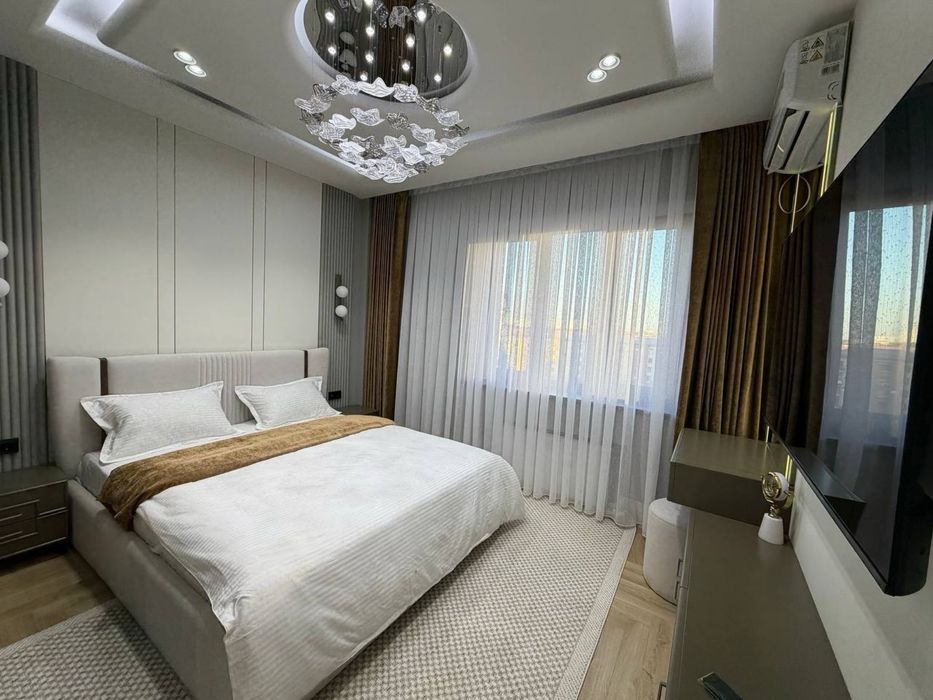 4 комн. Квартира Жк "DREAM HOUSE