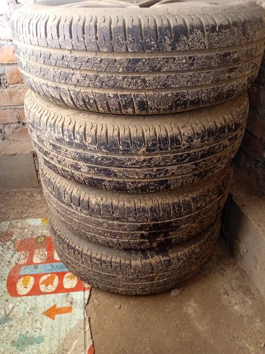 Продам диски с покрышками
