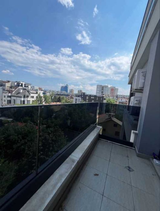 Дава се под наем Двустаен апартамент в София, Изгрев - 95 кв.м за 896.58 € - Снимка #3