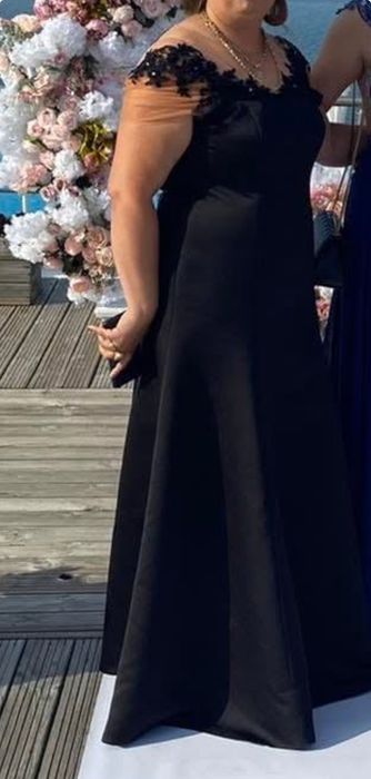 Официални  рокли