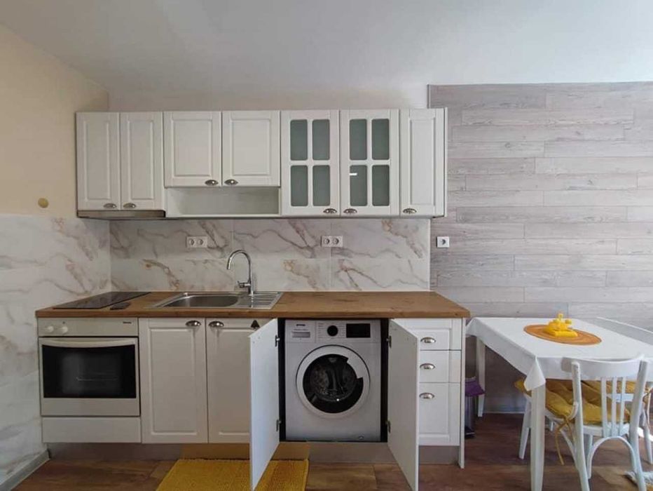 Дава се под наем Едностаен апартамент в Пловдив, Мараша - 30 кв.м за 250 € - Снимка #1