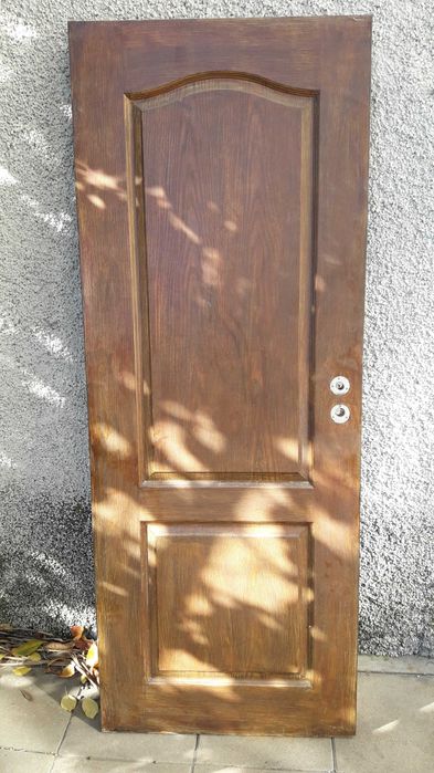 Интериорна врата