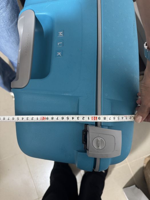 Син куфър Samsonite