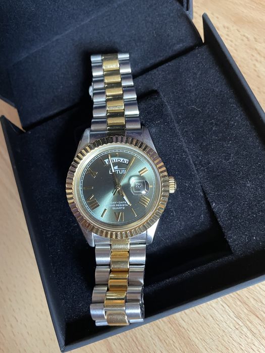 Часовник Lotus Freedom