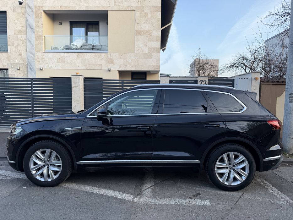 Volkswagen Touareg Elegance Atmosphere 90.000km Cumparat Reprezentanta