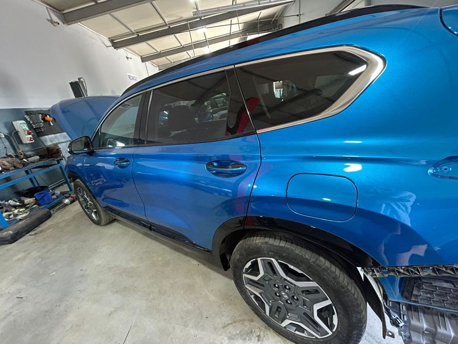 Vopsitorie și tinichigerie Auto
Vopsitorie pentru mașinile cu vopsea 2