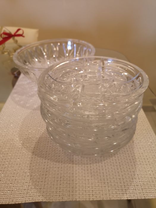 Кристален сервиз