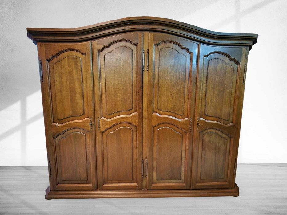 Дъбов четирикрилен гардероб