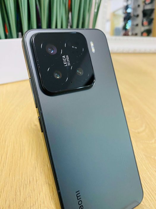 НОВ !!! Xiaomi 15, 12GB RAM, 256GB, Black, Технополис