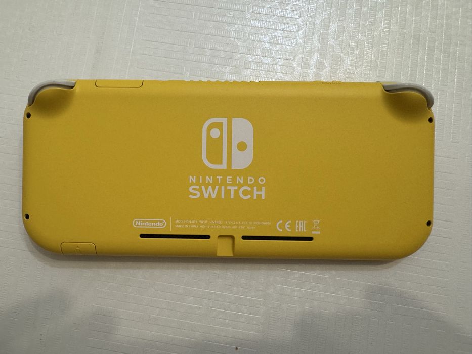 Продам/Обменяю Nintendo switch Lite
