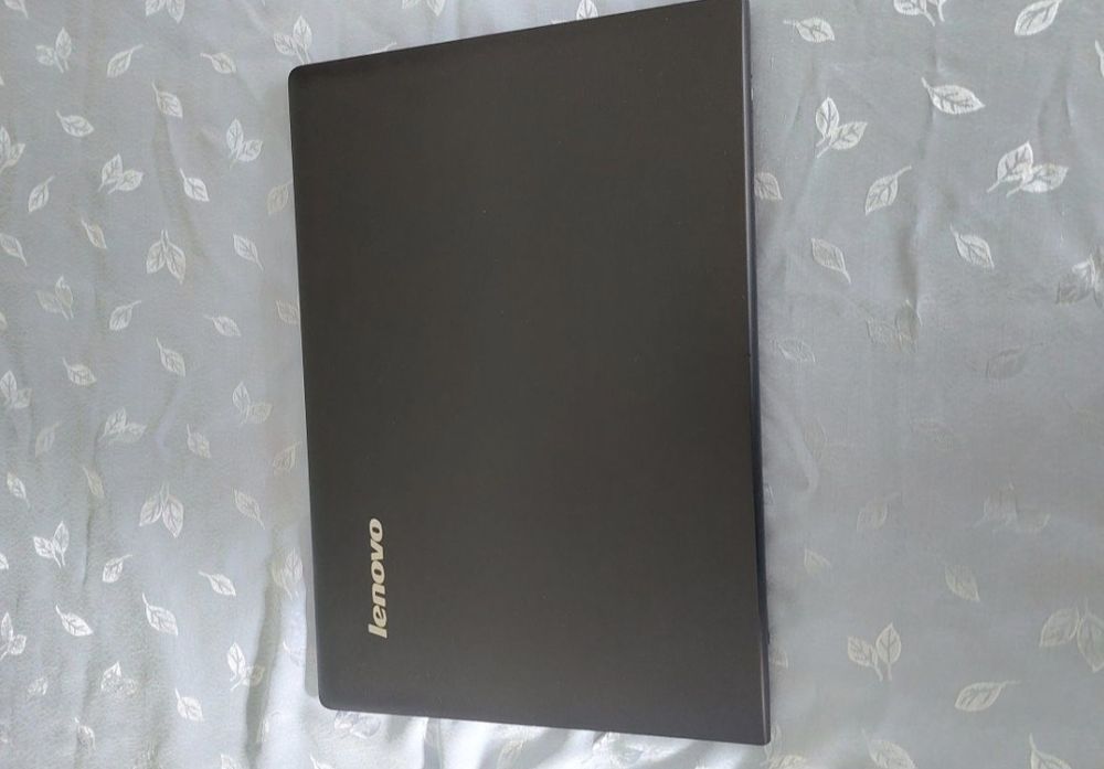 Vând lenovo g50-80 i7