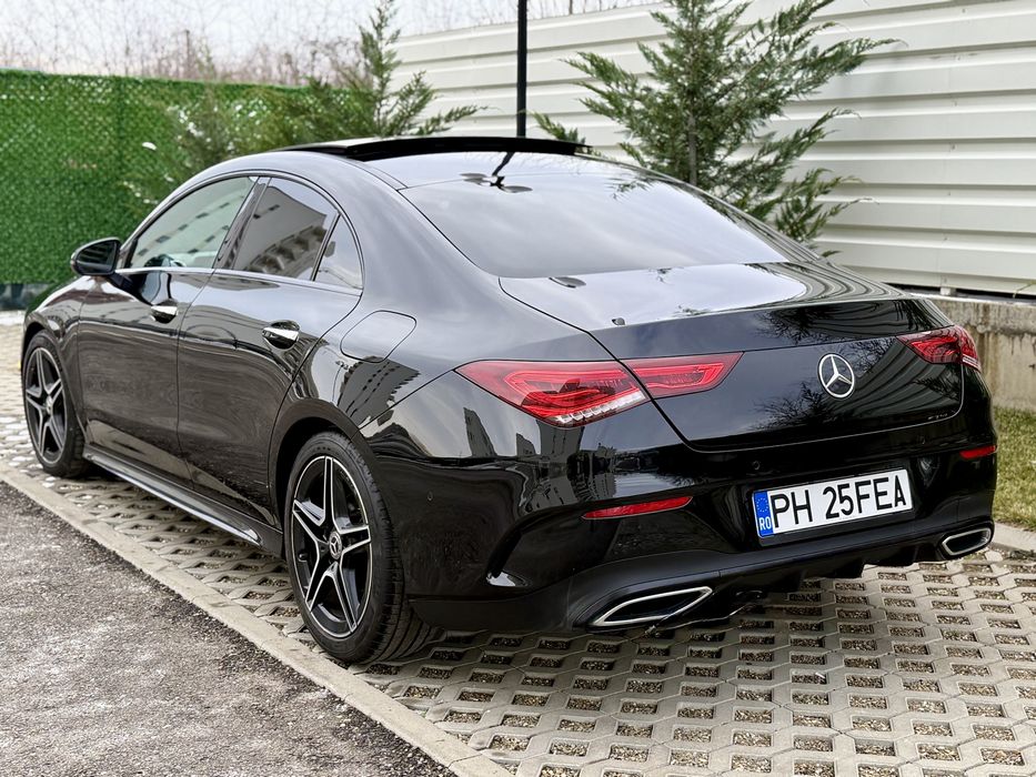 Mercedes Benz CLA180 AMG panoramic / ambientale / camera / km reali