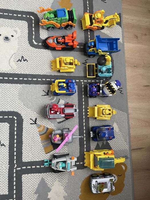 Играчки на Пес Патрул